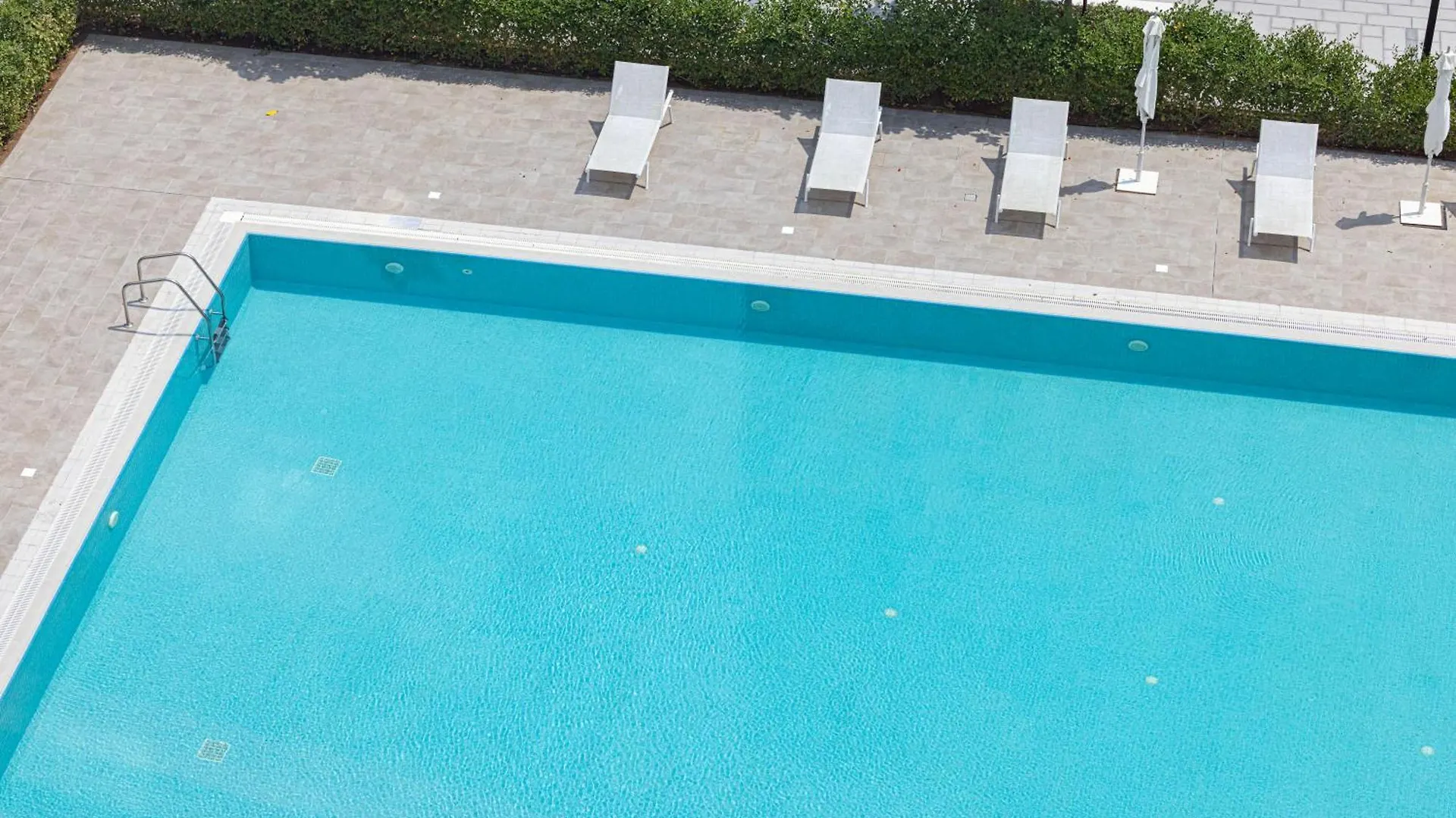 1Br The Black Knight Suite By Blue Cloud Holidays Sharjah 0*,  Förenade Arabemiraten