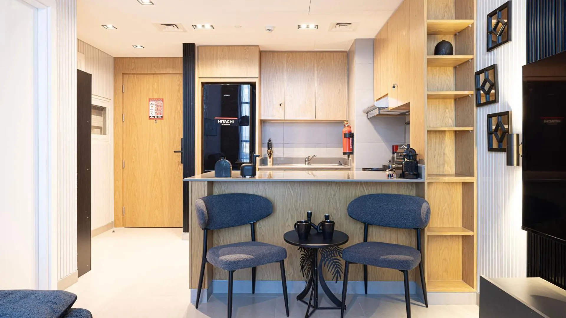 1Br The Black Knight Suite By Blue Cloud Holidays Sharjah Förenade Arabemiraten