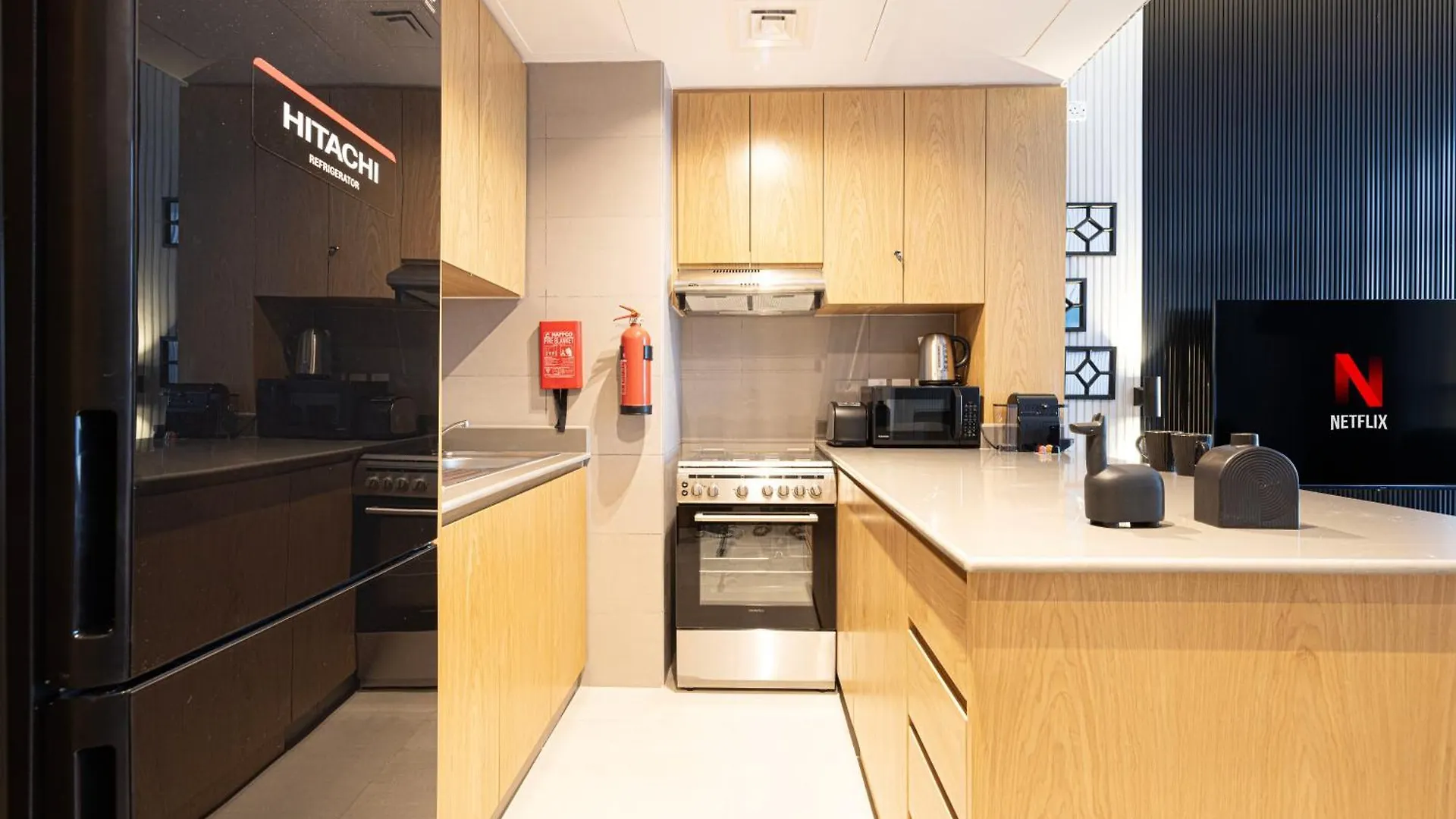Apartment 1Br The Black Knight Suite By Blue Cloud Holidays Sharjah
